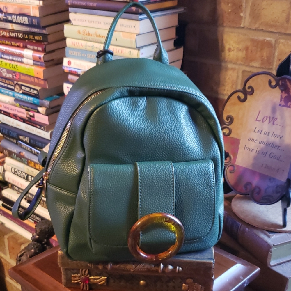 🆕Green Backpack